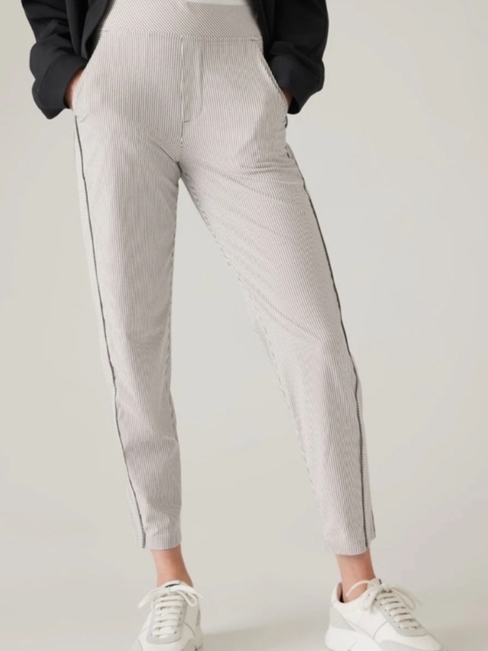 Athleta Brooklyn pin stripe grey and white